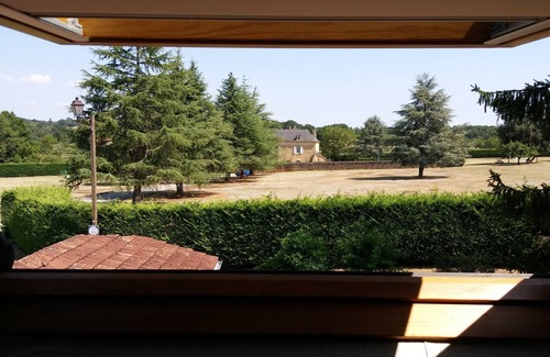 Saint-Crepin-et-Carlucet House | Gîte "La petite Maison" in the quiet of the countryside