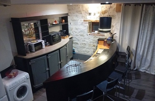 Reigny House | Gîte Le Bel Air in the heart of nature, with jacuzzi