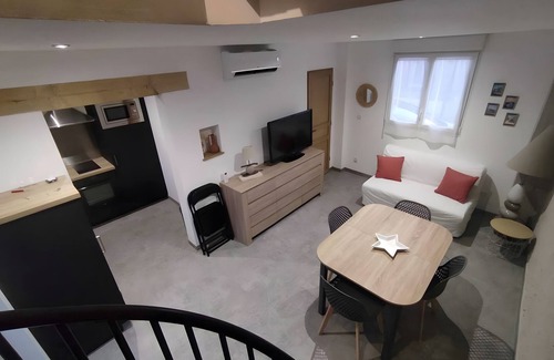 Contres House | Gîte "Le Clos Controis" with Air Conditioning