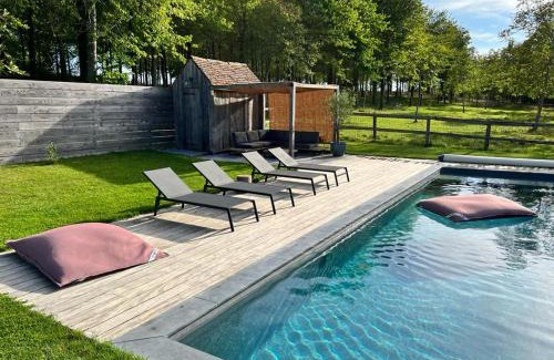 Saint-Hilaire-Saint-Mesmin House | Gite Le Clos Sainton