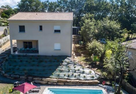 Vesseaux Villa | Gite Les Bouches Rouges 6 personnes