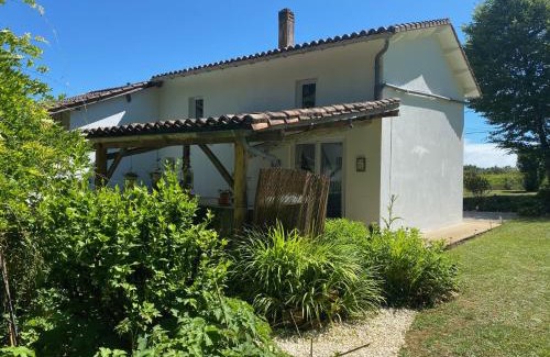 Edon House | Gite Les Justices