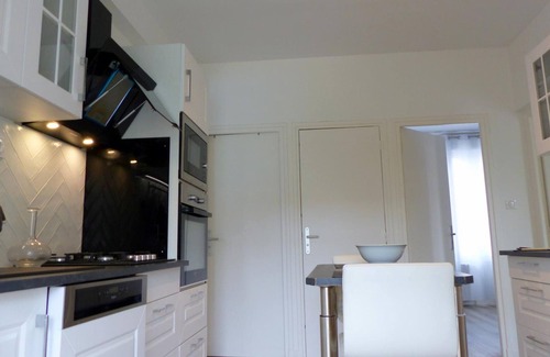 Yzeure Cottage | Gite Moulins, 3 bedrooms, 6 persons