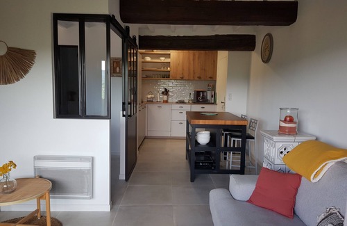 Viens Apartment | GITE PROVENCAL AVEC PISCINE "LE COSY LUBERON"