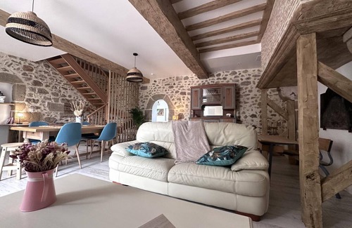 Rocles Cottage | Gite Rocles, 2 bedrooms, 5 persons