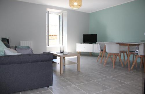 Compeyre Apartment | GITE SANDPAS