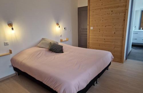 Rupt-sur-Moselle Apartment | Gite spa atypique, Vosges, chez Bubu, école rénovée bain nordique et nature