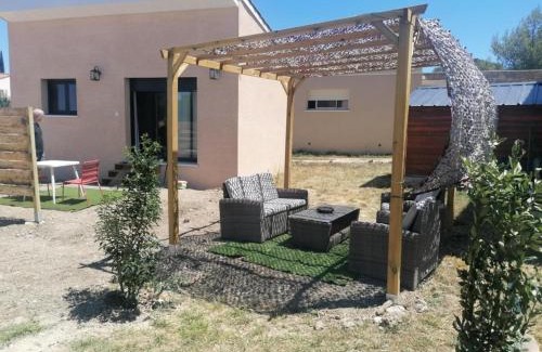 Crespian House | Gite Studio dans village au calme