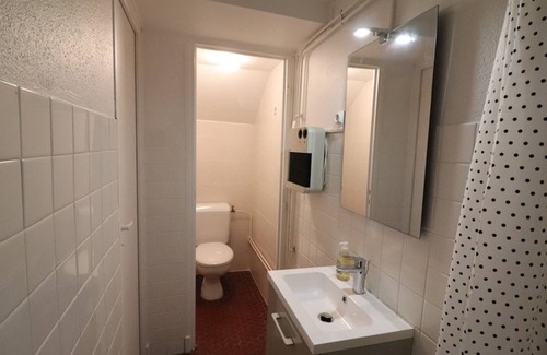 Vic-sur-Cere Cottage | Gite Vic-sur-Cère, 4 bedrooms, 8 persons