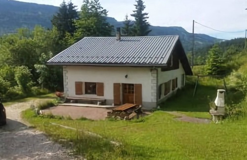 Lans-en-Vercors House | Gite vue Magnifique sur Montagne Dans le Vercors .pas de Voisin Ensoleillé