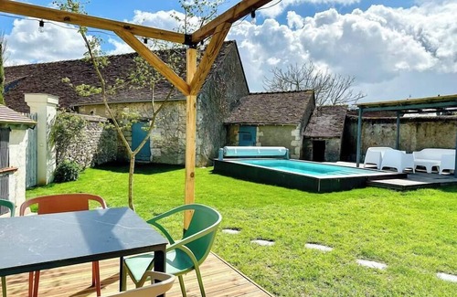 Mosnes House | Gites-domainedupin, "gîte de la Closerie