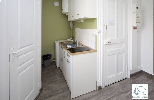 Anatole France Danton Apartment | Gites Havrais - Sainte Anne - Old Center - Apartment with garden