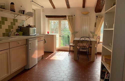 Carpentras Apartment | Gites Pour 2 Personnes