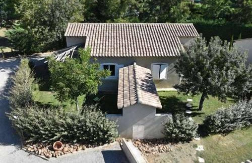 Raphele-les-Arles House | Gites Sonnailles #1, Gîte 6 personnnes in Holiday home between Camargue and Alpilles