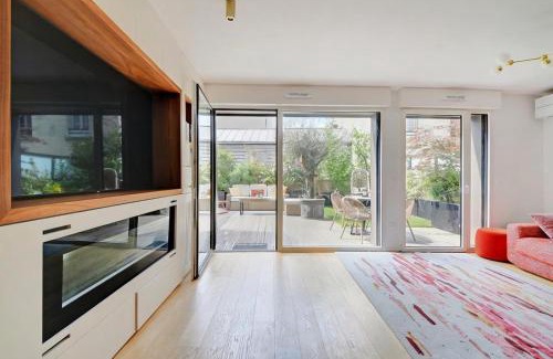 Clichy Apartment | Giulia Prestige, appartement avec Terrasse Luxe & Confort aux Portes de Paris