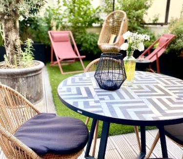 Clichy Apartment | Giulia Prestige, appartement avec Terrasse Luxe & Confort aux Portes de Paris