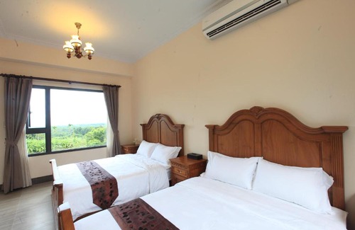 Shoufeng House | Given Storm Villa