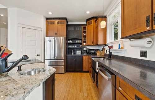 Columbia Falls House | Glacier Escape - Panoramic Mountain & River Views!