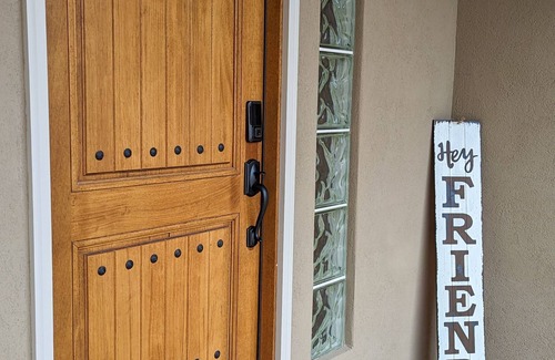 Farmington House | Glade Run Family Retreat - Dog Friendly - 2.5 acres