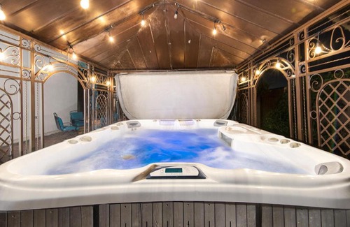 Imperial Beach House | Glam Dragon B, 5-10 Min Walk To Imperial Beach!