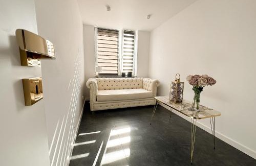 Biala Podlaska Apartment | Glam House