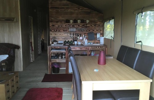 Horncastle Other | Glamp in style