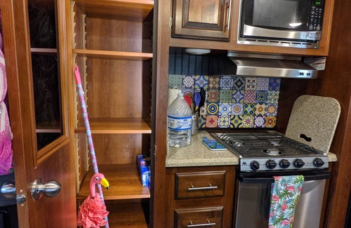 Georgetown House | Glamping in a luxurious Travel Trailer