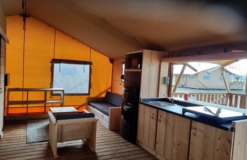 Bant House | Glamping tent with AC and a view of the Kuinderbos