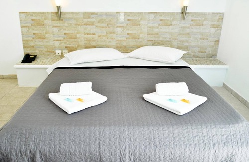 Apollonia Hotel | Glaronisia Hotel