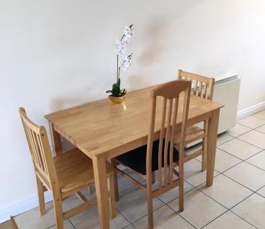 Athlone Apartment | Glen Abhainn Standard Budget Accommodation