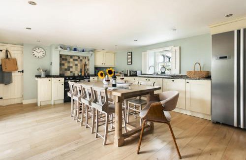 Brampton House | Glen Bank