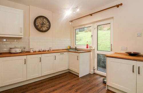 Ascog Cottage | Glenfinglas Dam Cottage