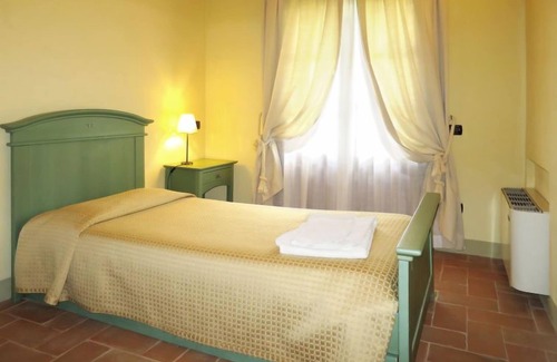 Pomarance House | Glicine by Interhome