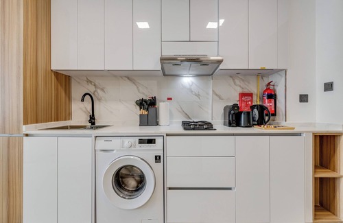 Jumeirah Village Apartment | GLOBALSTAY. The Elysee III Apartments