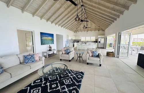Jolly Harbour Villa | Glorious Waterfront Villa