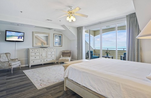 Key Colony Beach Hotel | Glunz Ocean Beach Hotel & Resort