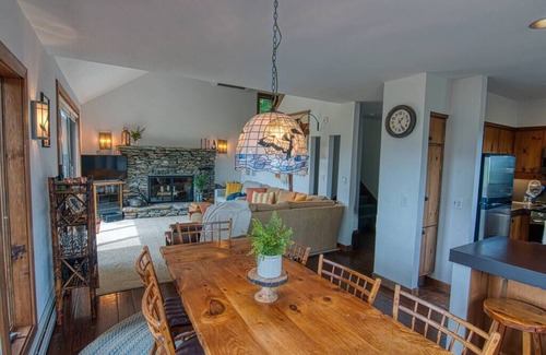 Stockbridge Ski Chalet | Gnome Home Mountain Ski Chalet w/Sauna Killington