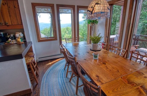 Stockbridge Ski Chalet | Gnome Home Mountain Ski Chalet w/Sauna Killington