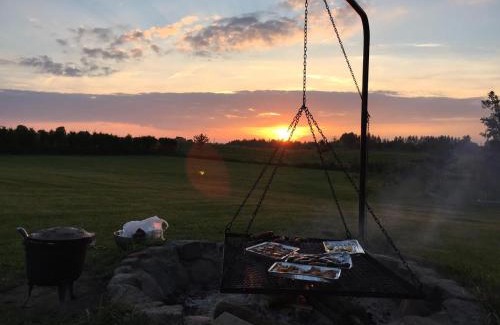 Stare Sady Bed & Breakfast | Gościniec Hetman