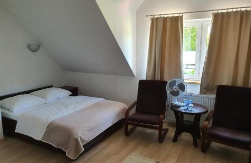 Pomiechowek Hotel | GOŚCINIEC NAD NARWIĄ - Airport Modlin