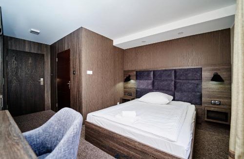 Krzywe Hotel | Gościniec pod Strzechą