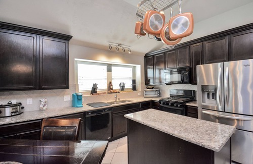 Houston House | Go see SHEN YUN, Tulum theme getaway, Turo Escalade available to RSVP. JACUZZI