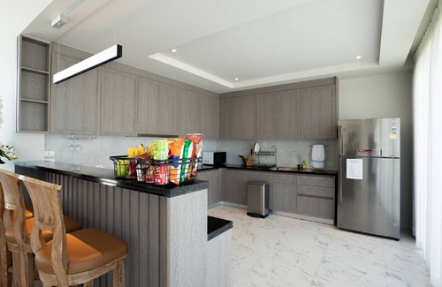 Choeng Thale Villa | Gold Chariot Pool Villa C