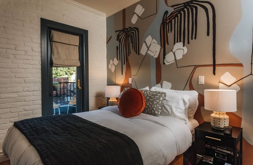 Hollywood Hotel | Gold Diggers Hotel