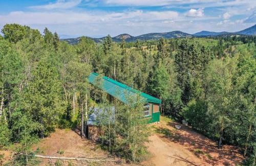 Cripple Creek House | Gold Dust Cabin Family Escape with Scenic Views