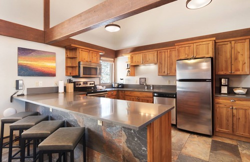 Baldy Mountain Condo | Gold Point Resort Breckenridge by Vacatia