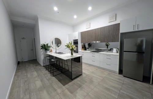 Surfers Paradise Apartment | Golden Gate Resort