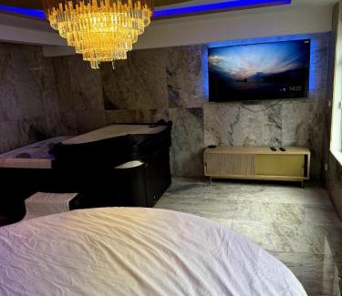 Quartier Pasteur Apartment | Golden house 2 - Jacuzzi