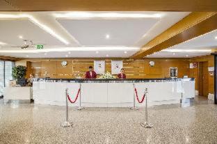 Al Mankhool Apartment | Golden Sands Hotel Apartments