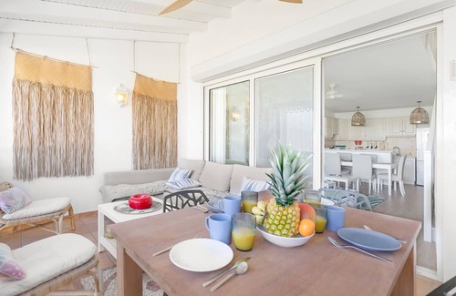 Maho Apartment | Golden Sun, beautiful 2 bedroom with sea view!